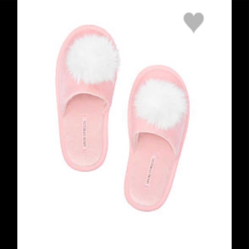 NWT Victoria’s Secret Slippers- Pink
